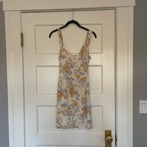 Reformation Humphrey dress in Christina size 4